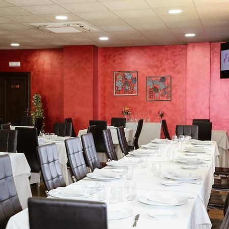 Hotel Restaurante Sostenible La Laguna Бросас Экстерьер фото