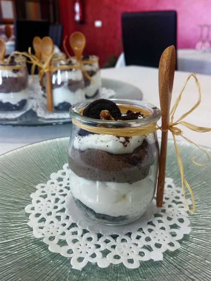 Hotel Restaurante Sostenible La Laguna Бросас Экстерьер фото
